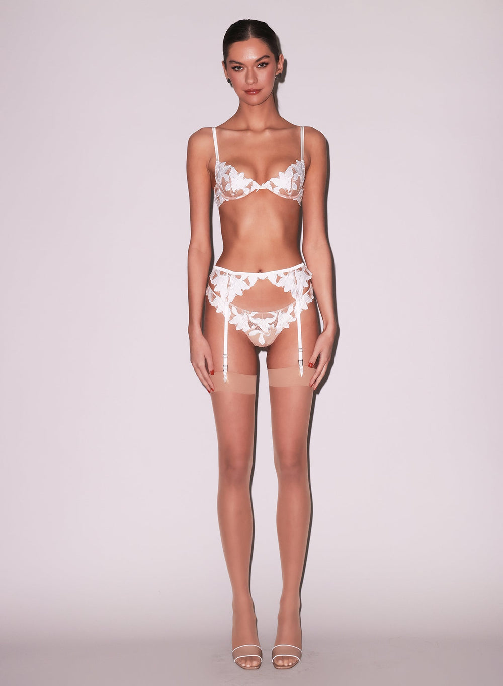 Fleur du Mal Lily Embroidery Garter Belt in white