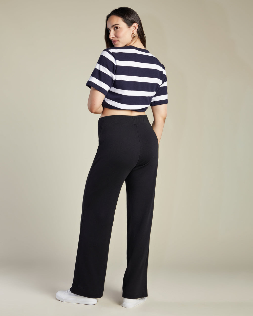 A Pea In the Pod Ambition Wide Leg Pant in black