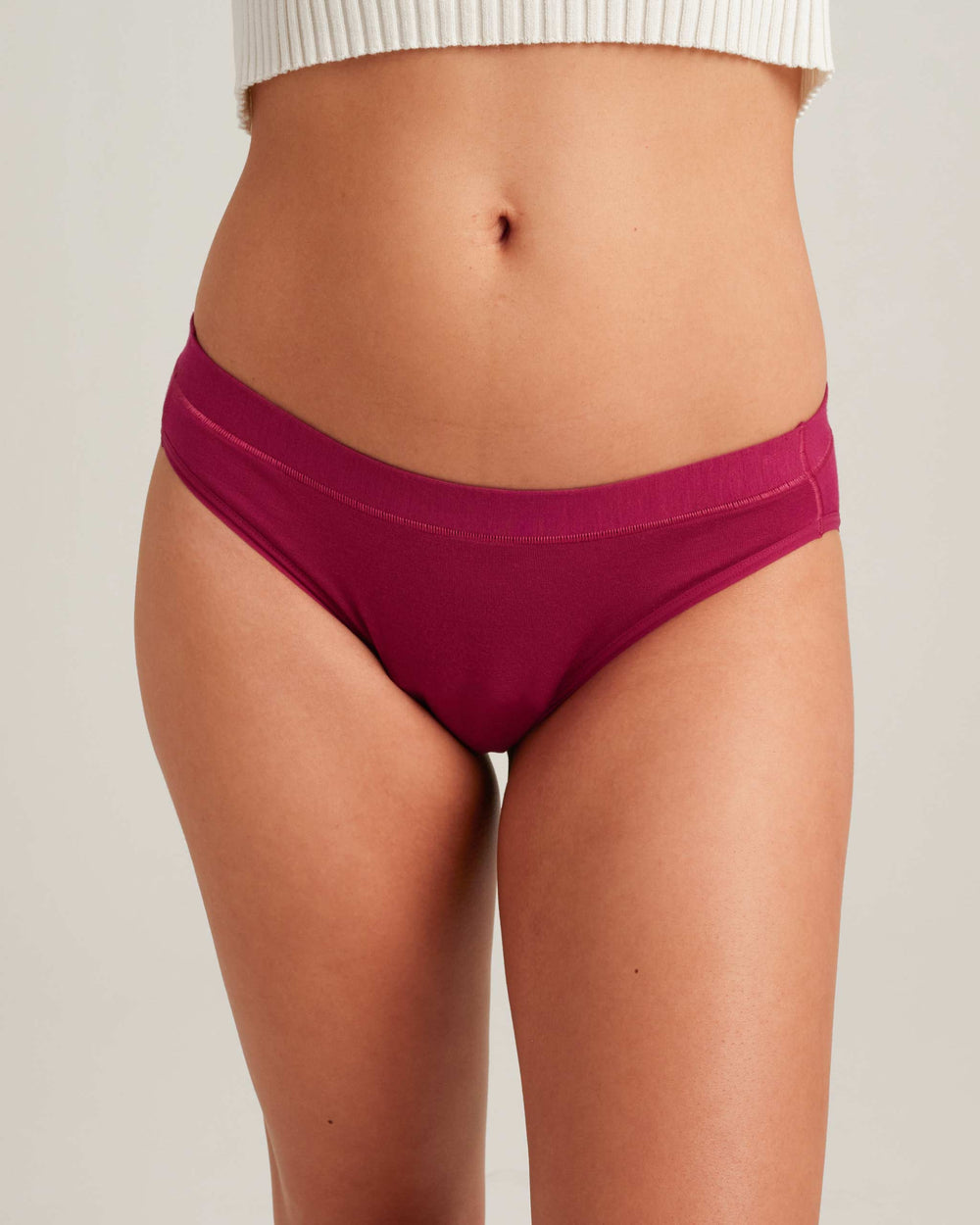 Leakproof Comfort Bikini in black | Saalt