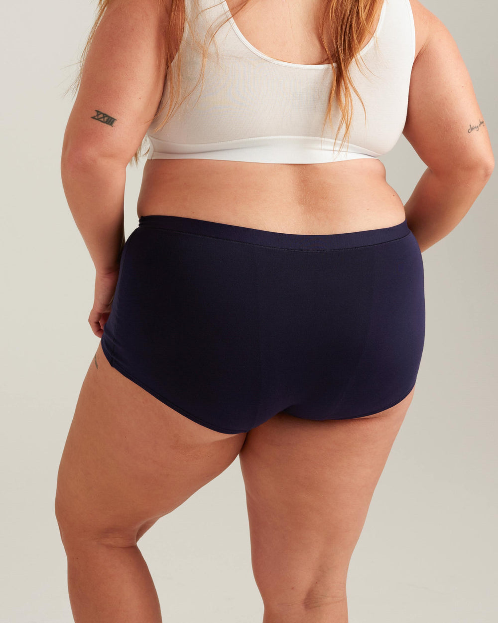 Leakproof Comfort CloudShort in black | Saalt