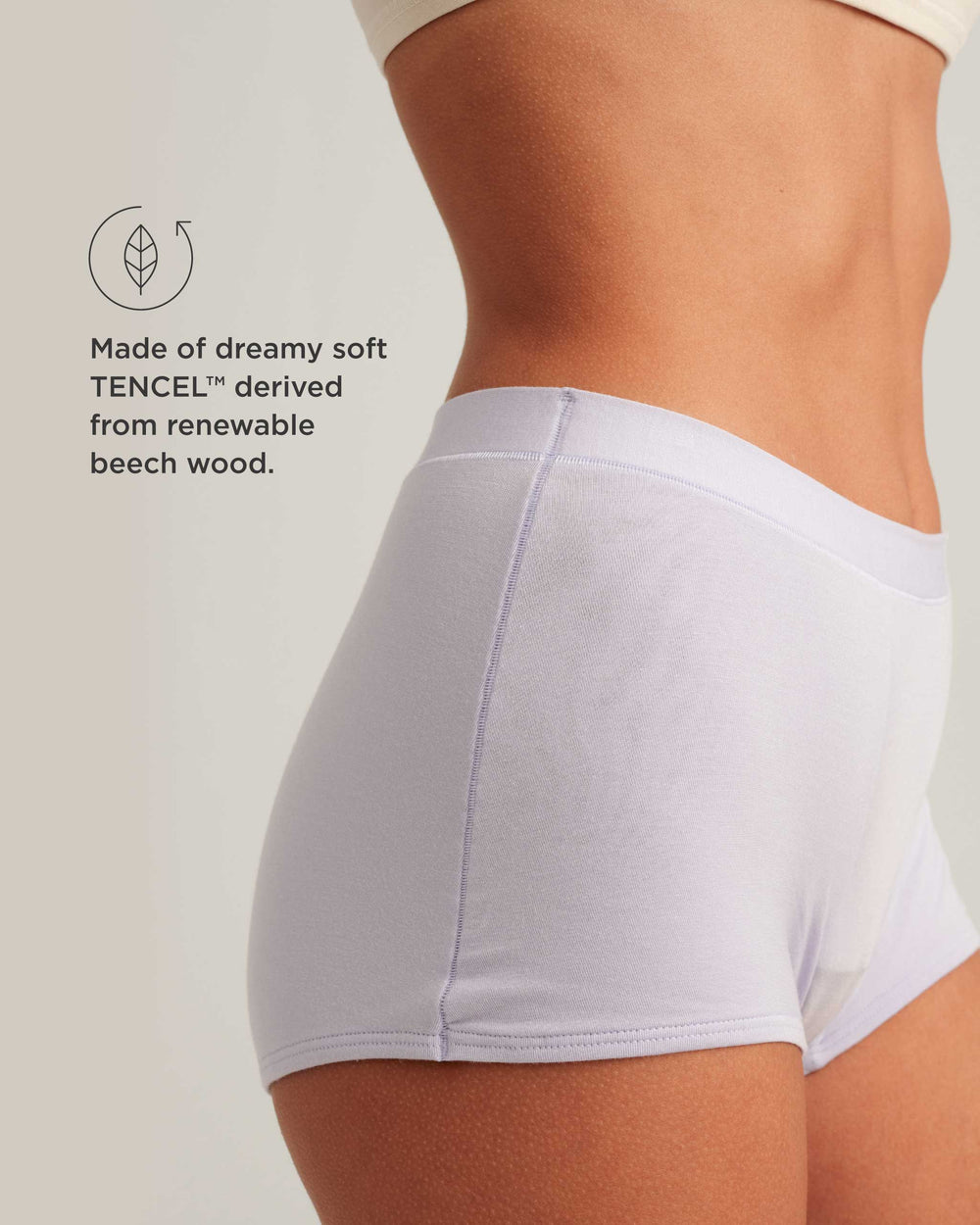 Leakproof Comfort CloudShort in black | Saalt