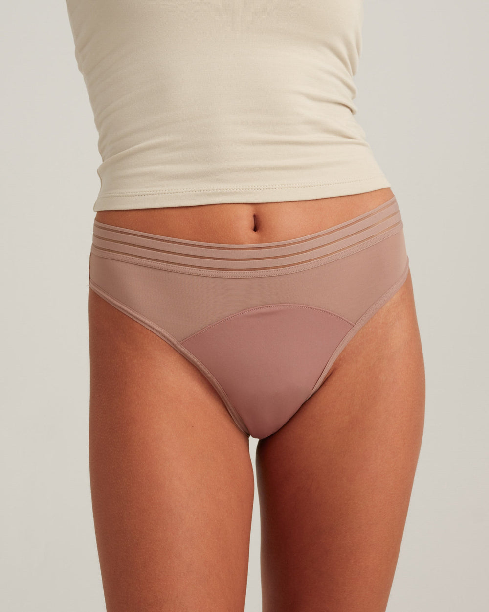 Leakproof Mesh Thong in black | Saalt