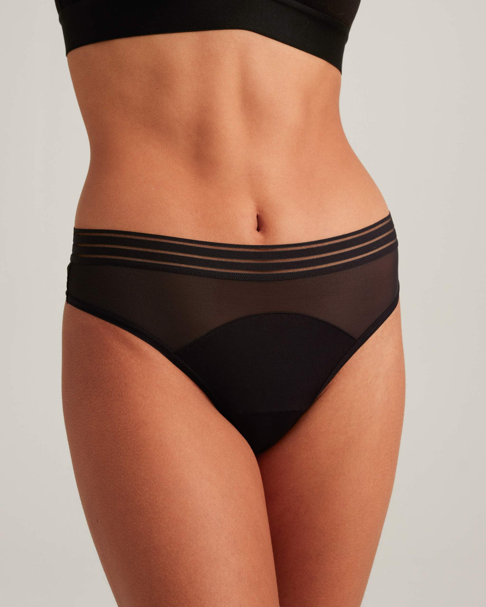 Leakproof Mesh Thong in black | Saalt