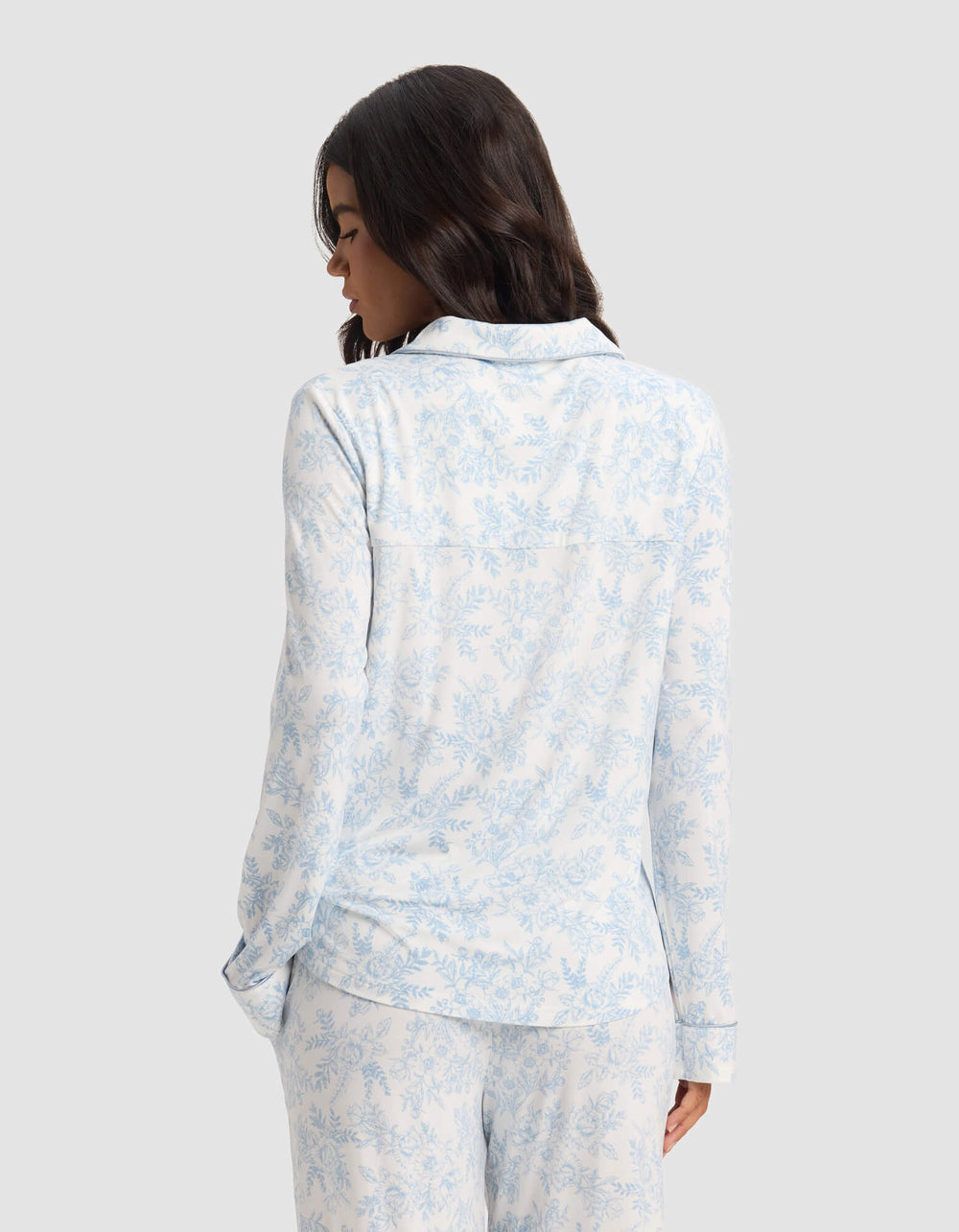 Women's Bamboo Stretch-Knit Long Sleeve Pajama Top (Collective) in blue | Cozy Earth