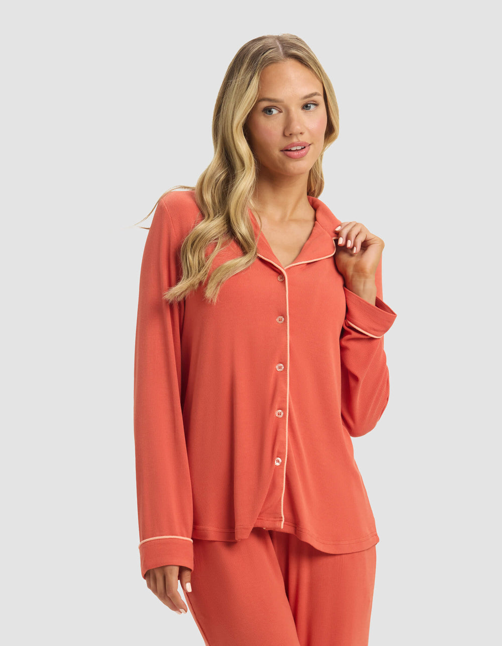 Women's Bamboo Rib-Knit Classic Long Sleeve Pajama Top in brown | Cozy Earth