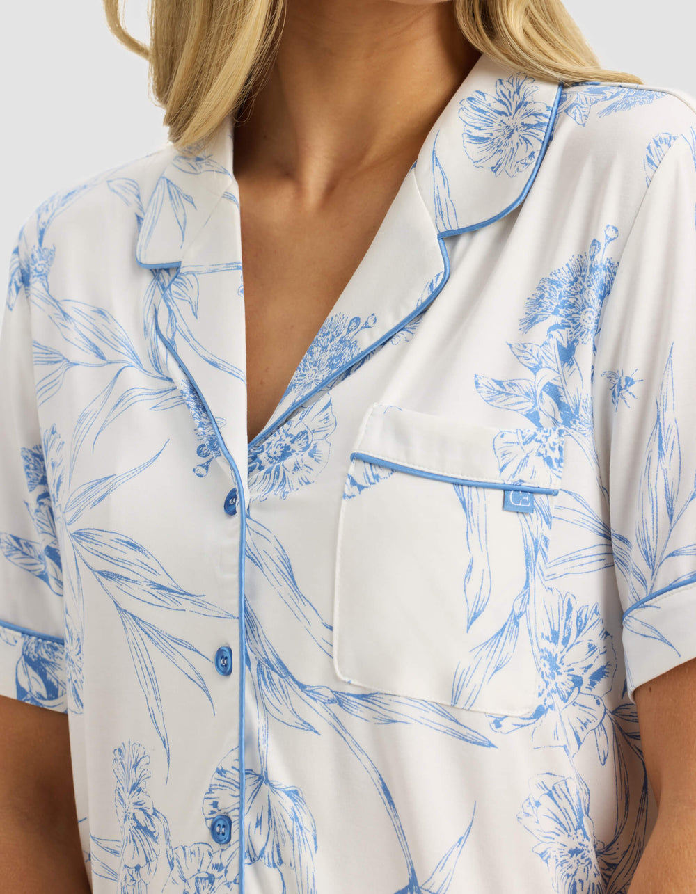Women's Bamboo Stretch-Knit Short Sleeve Pajama Top (Collective) in white | Cozy Earth