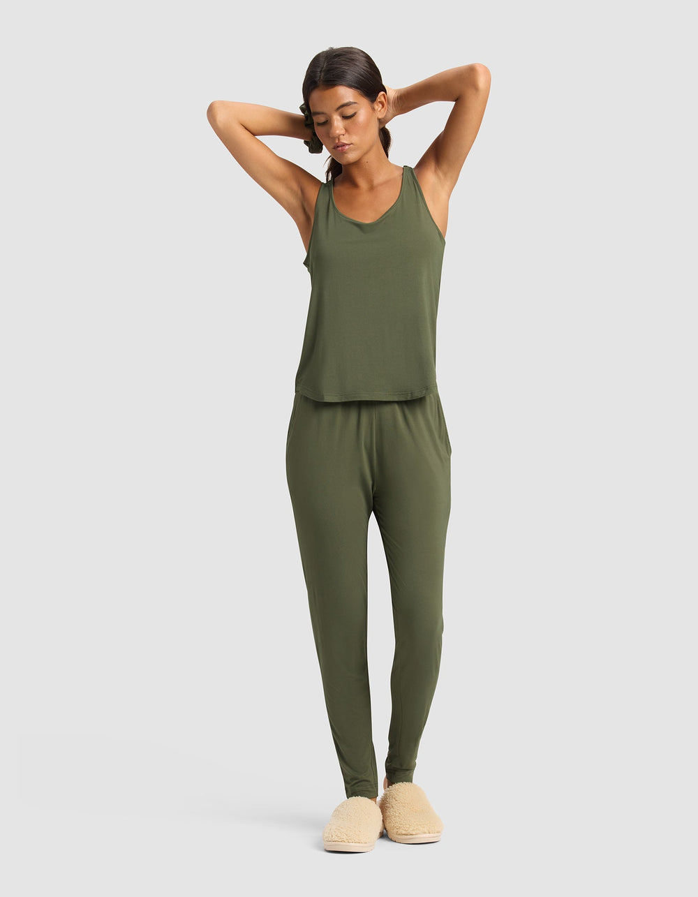 Women's Bamboo Stretch-Knit Lounge Tank in black | Cozy Earth