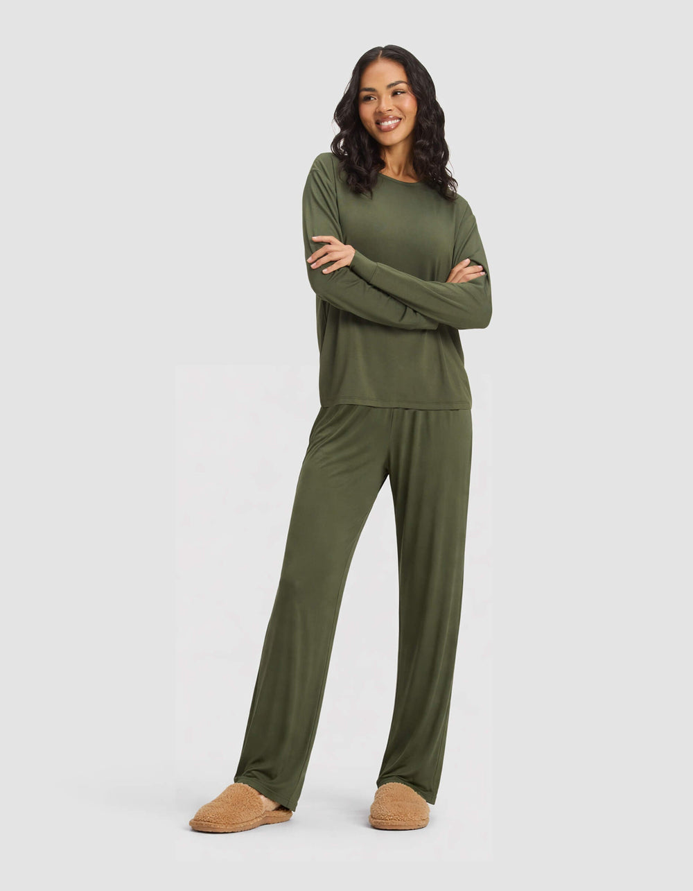 Women's Bamboo Stretch-Knit Long Sleeve Lounge Tee & Pant Set in blue | Cozy Earth