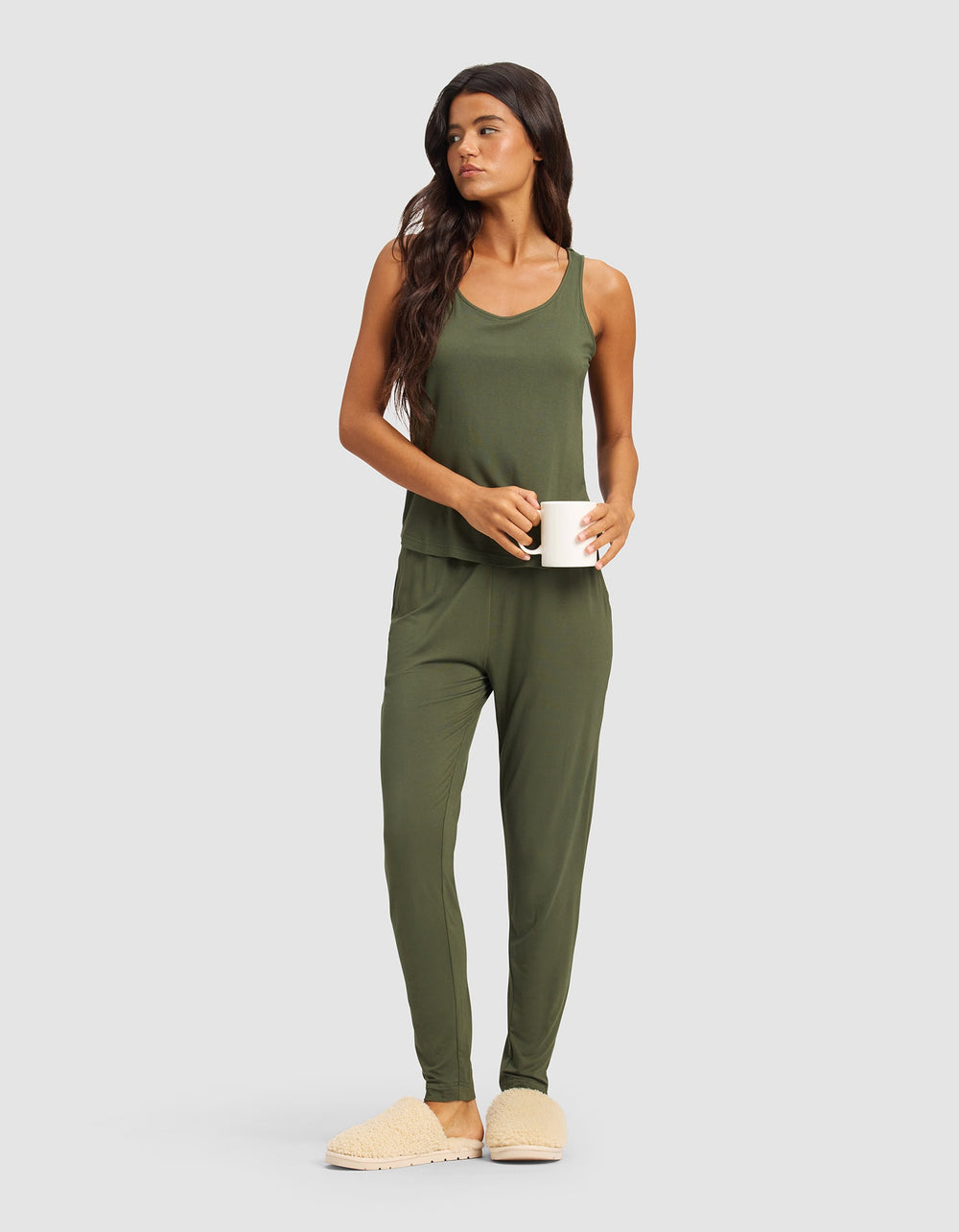 Women's Bamboo Stretch-Knit Tapered Pant in blue | Cozy Earth