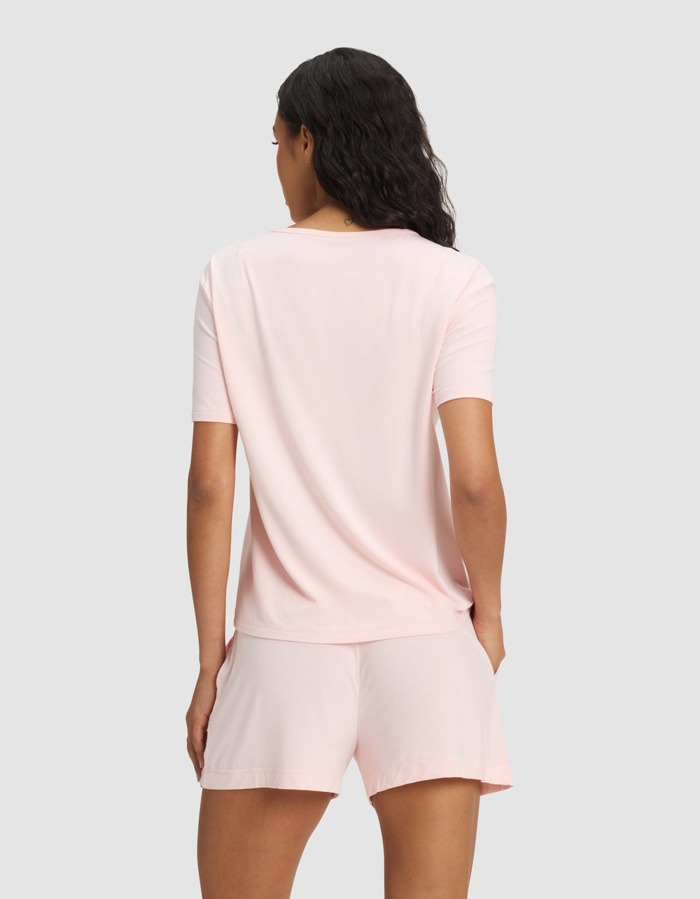 Women's Bamboo Stretch-Knit Lounge Tee in black | Cozy Earth
