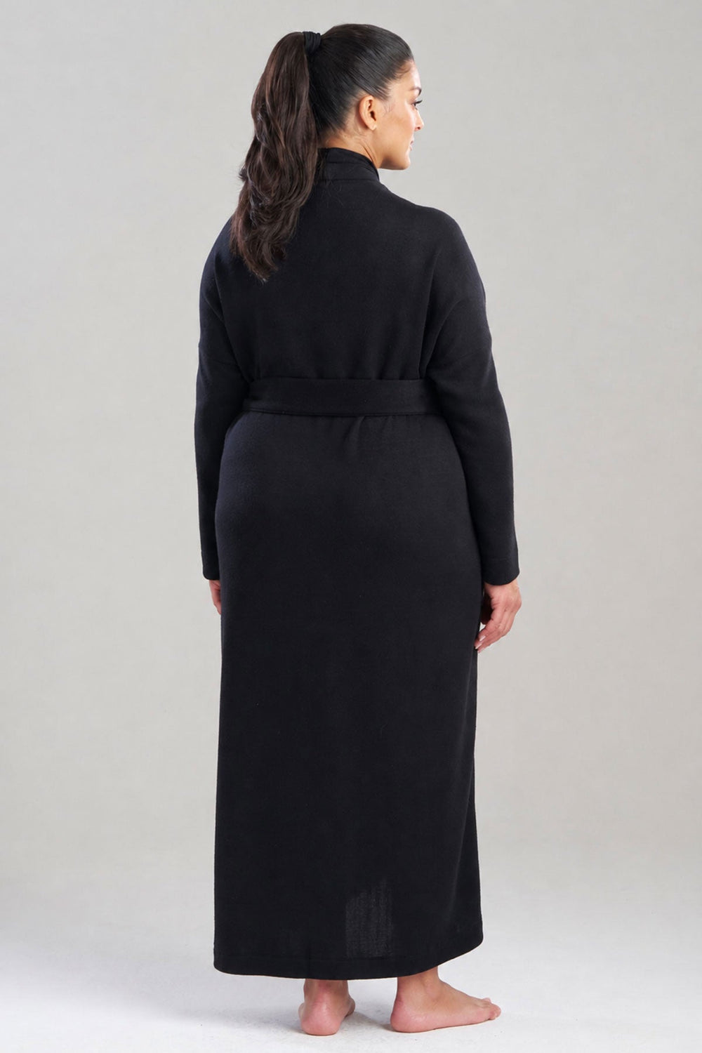 Himalaya Sweater Knit Robe in black | Natori
