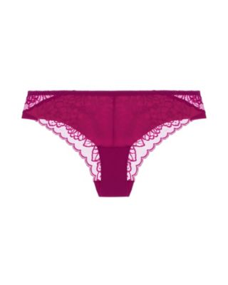 Triumph Amourette Spotlight Brazilian in red