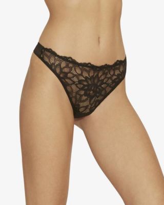 Triumph Dream Spotlight Thong in black
