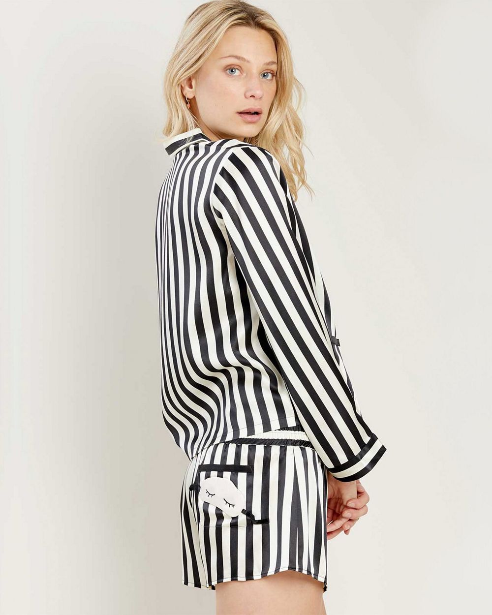 Morgan Lane Mini Mask Corey Short in black