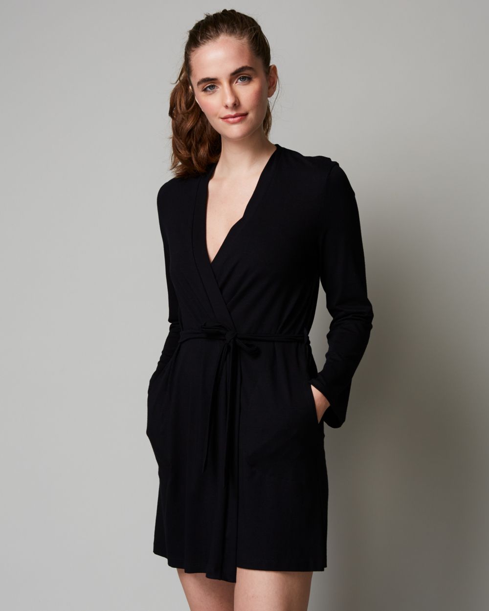 Only Hearts Love Story Robe in black