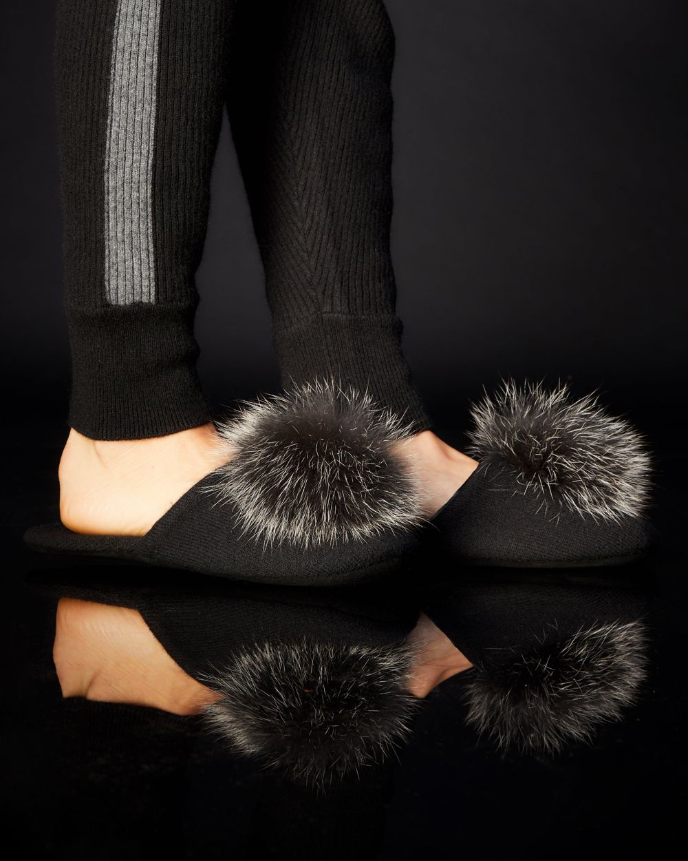 Arlotta Cashmere Slide with Pom Pom in black