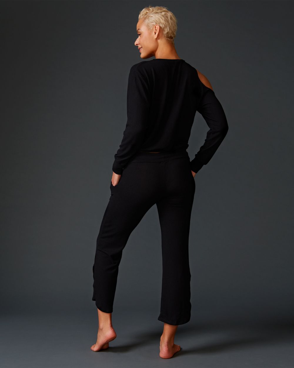 LNA Brushed Curved Kismet Pant in black