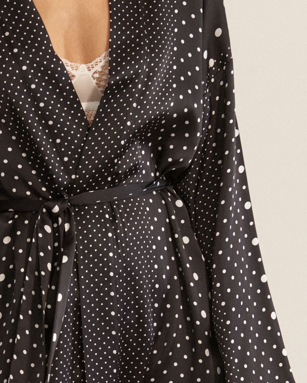 Else Polka Dot Kimono Robe in black
