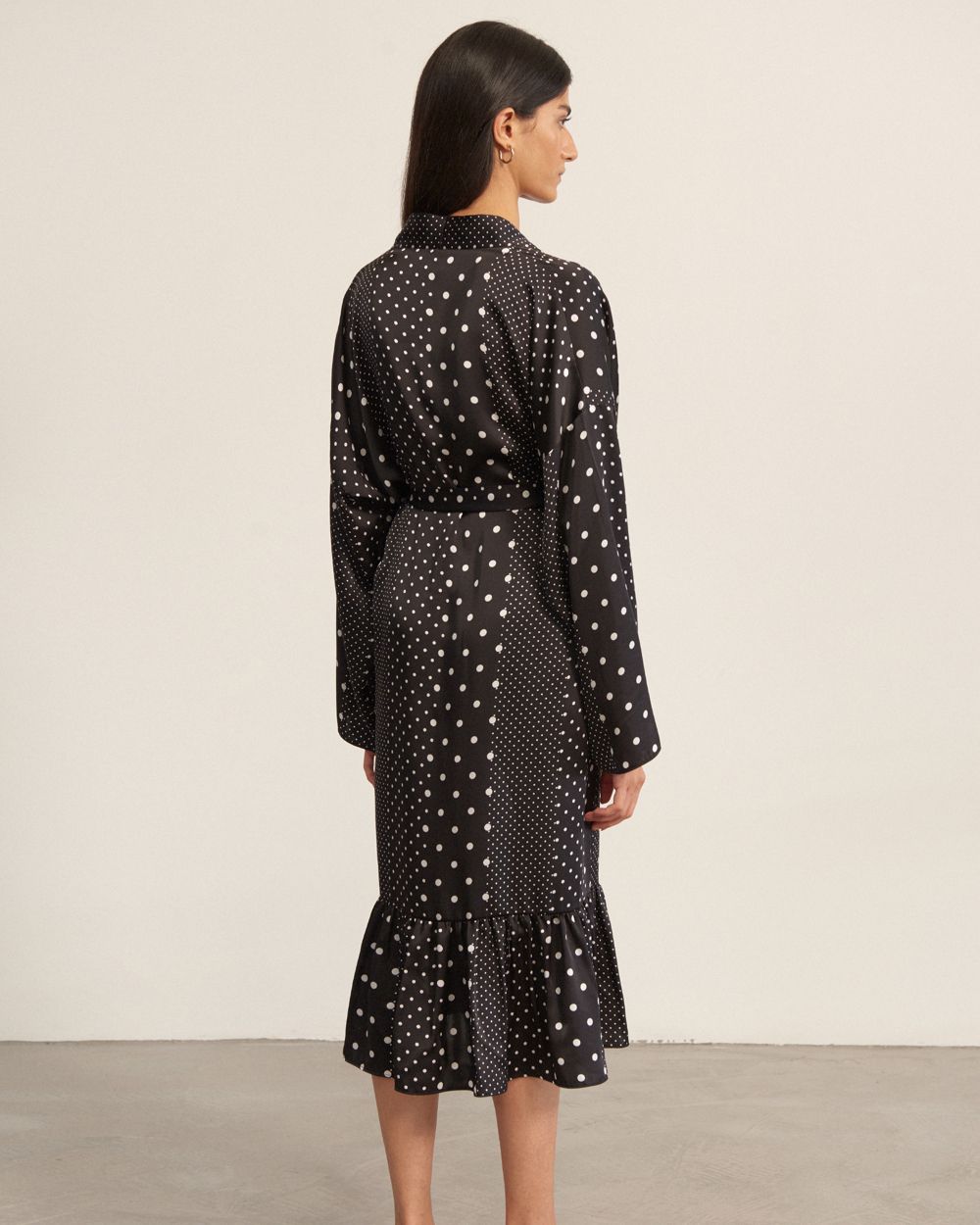 Else Polka Dot Kimono Robe in black