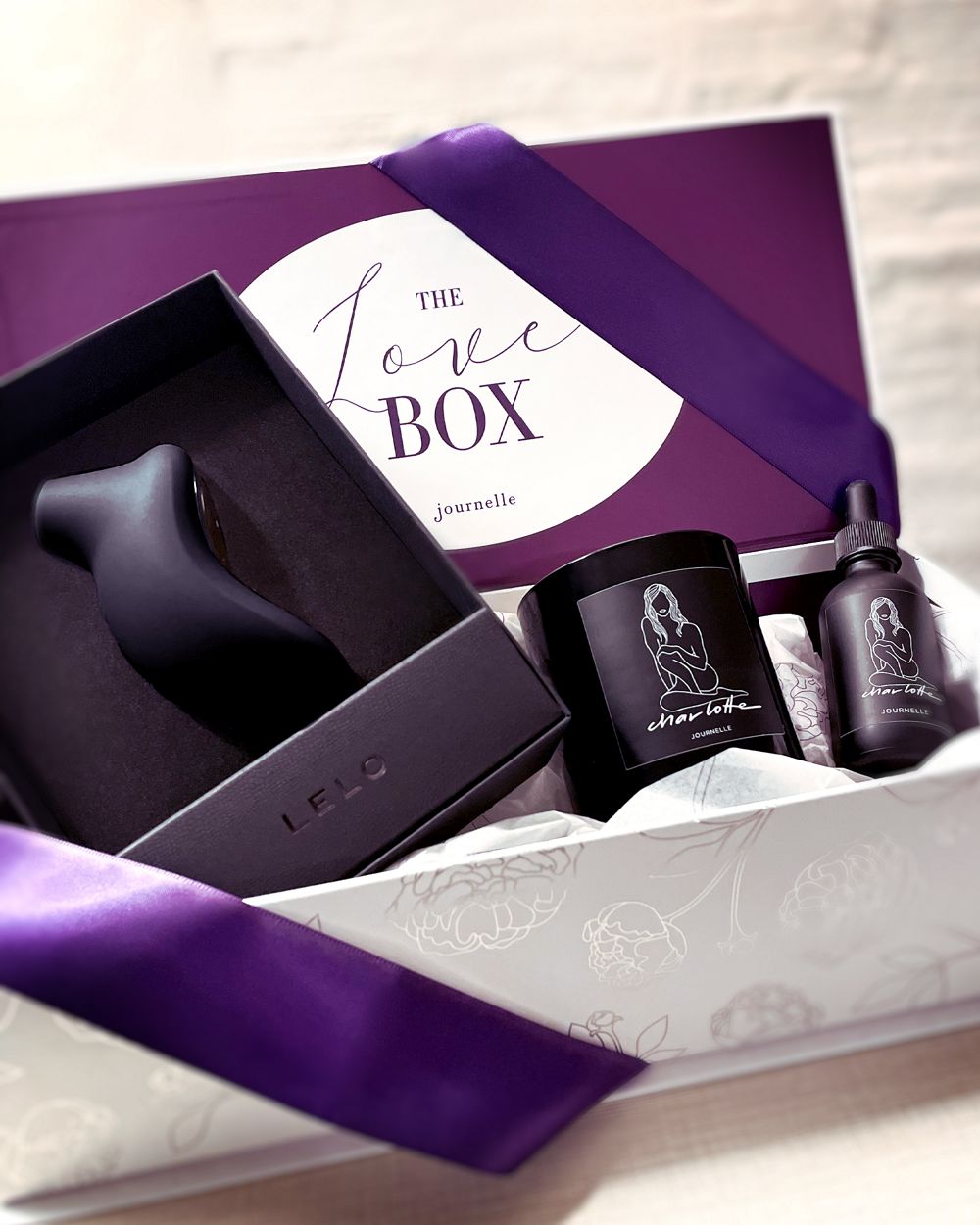 Journelle x Lelo Love Box in black