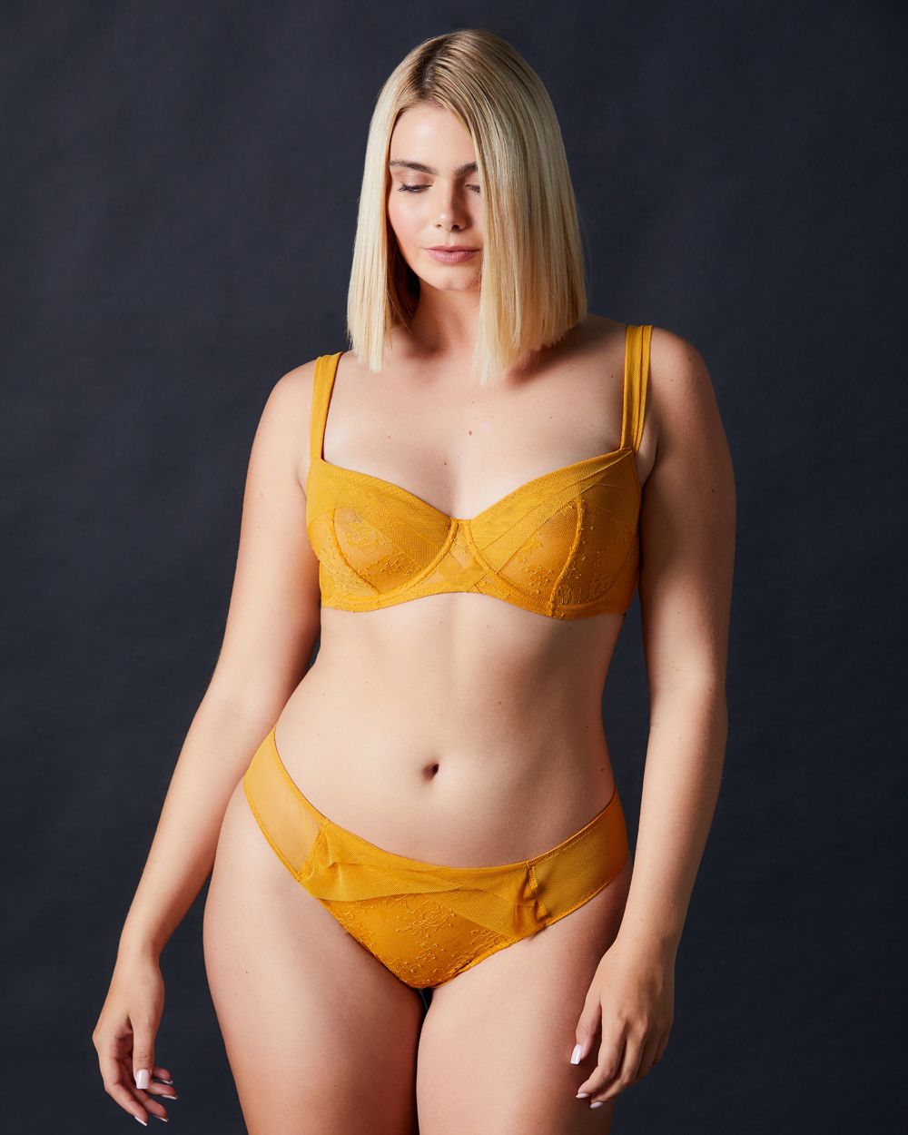 Chantal Thomass Encens Moi Dentelle Half Cup Bra in yellow