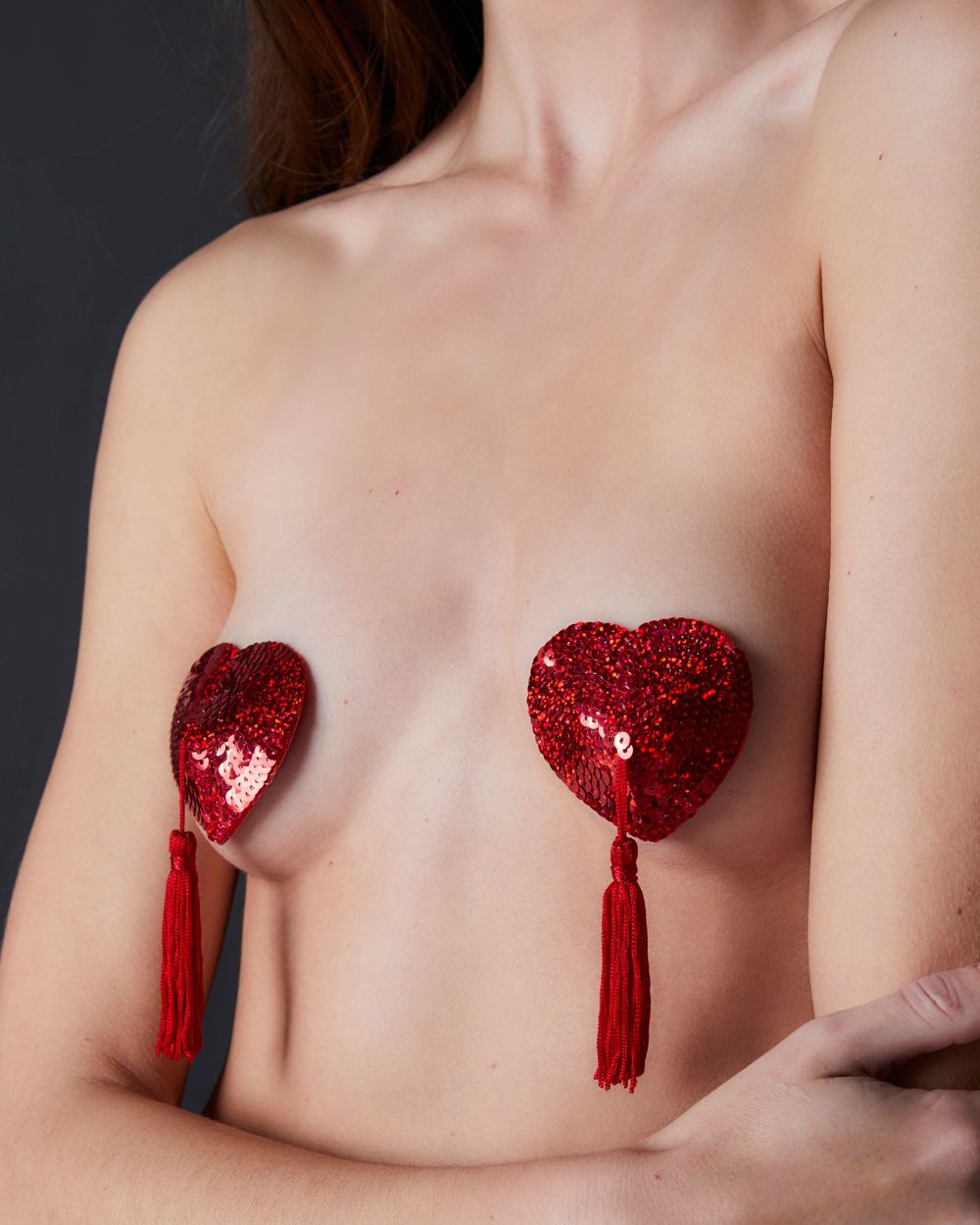 Nippies Bristols Six Gold Gypsy Rose Nipple Covers in red