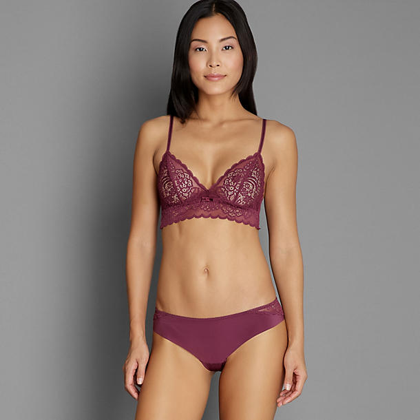 Triumph Amourette Spotlight Brazilian in purple